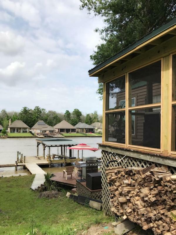 Cozy Cabin On The Bayou Maurepas Экстерьер фото